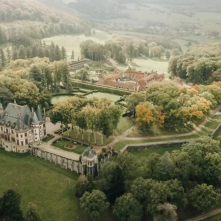 Chateau De Bournel 4*