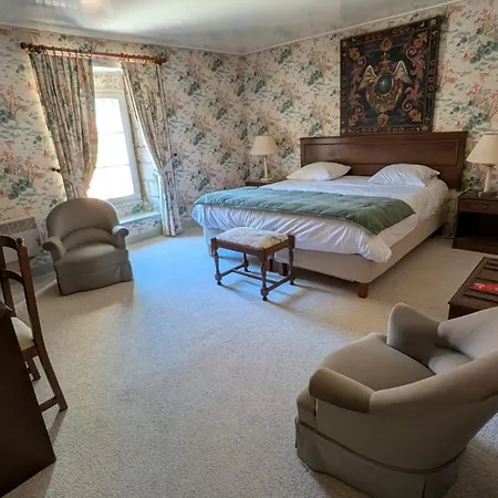 Chateau De Bournel מלון 4*